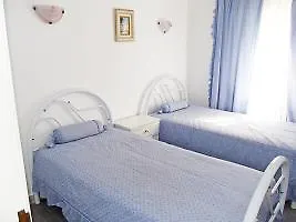 فيلة Casa Urzais